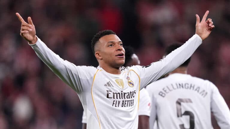 Mbappé Real Madrid Athletic Club San Mamés Catedral