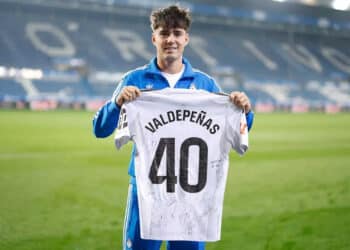 ND-ALAVES-RM-VALDEPEÑAS-DEBUT_D