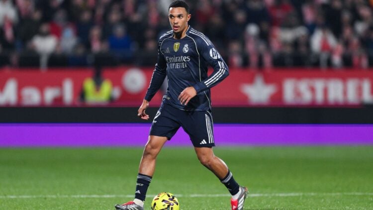 Real Madrid banda derecha