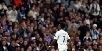 Vinicius Real Madrid pitidos