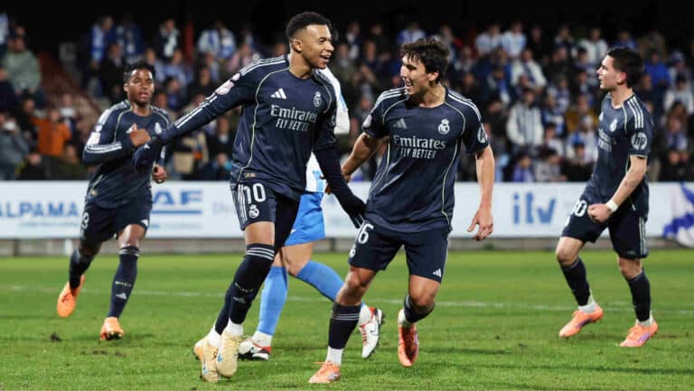 Real Madrid Talavera Mbappé Cristiano Ronaldo