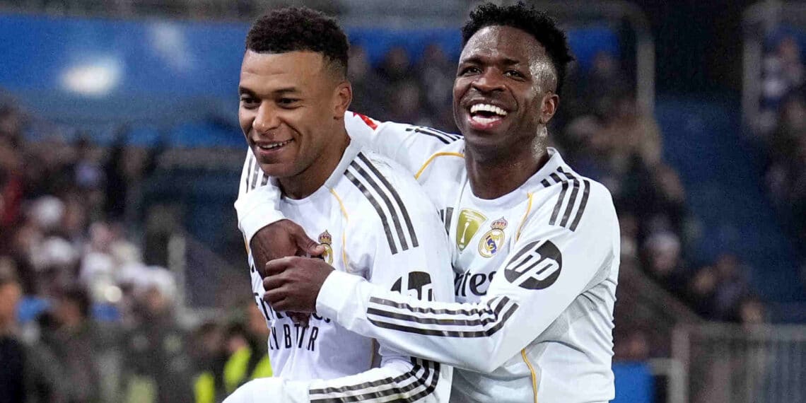 deportivo-alaves-v-real-madrid-mbappé-vinicius-xabi-alonso