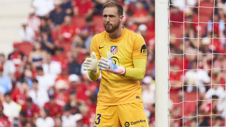 Jan Oblak parada Girona