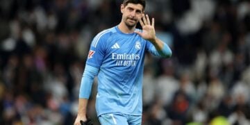 Courtois salvar Betis