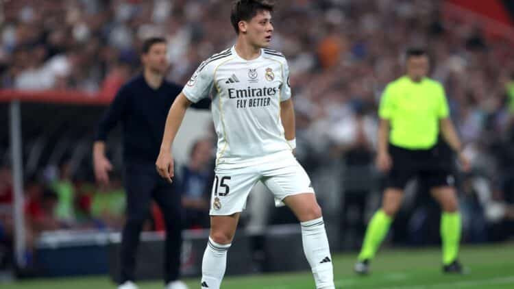 Yasser Bakhsh/Getty Images