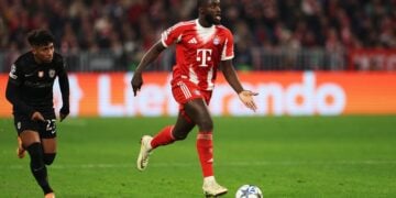 Upamecano renovación