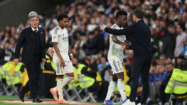 Vinicius pitos Santiago Bernabéu
